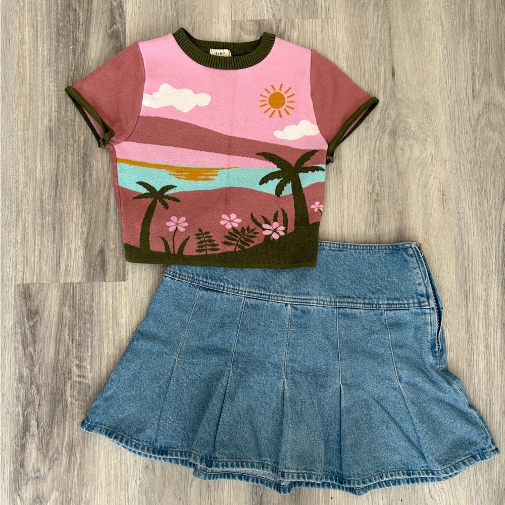 Debut Pink and Green Scenic Crop Top